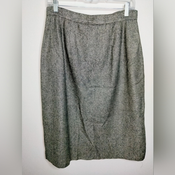 Ann May (Size 12) 100% Silk Weave (2PC) LS Blazer & Mid-Length Skirt Suit Set - Picture 8 of 14